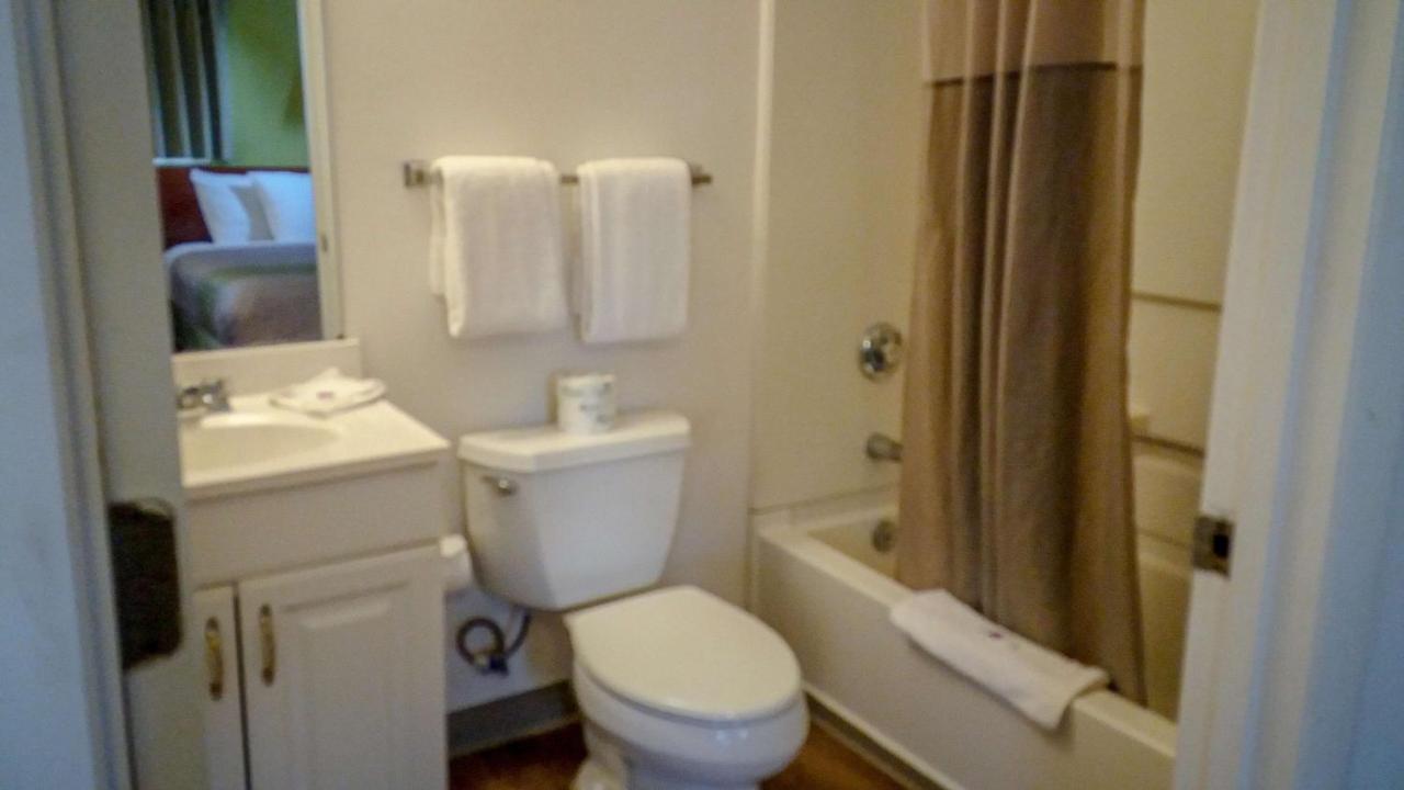 Motel 6-Greensboro, Nc - I-40 Εξωτερικό φωτογραφία