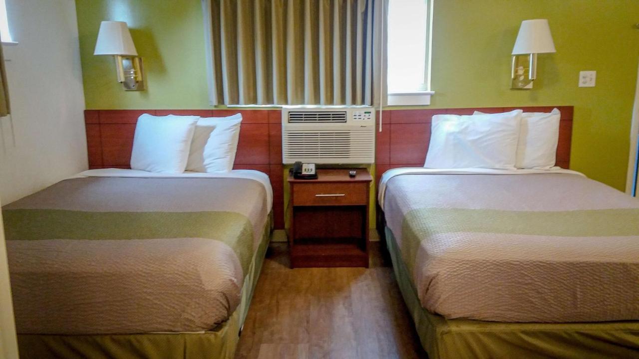 Motel 6-Greensboro, Nc - I-40 Εξωτερικό φωτογραφία